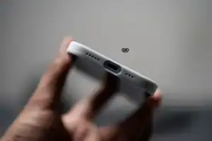 White silicone protective case for iPhone 17 Pro Max with MagSafe.