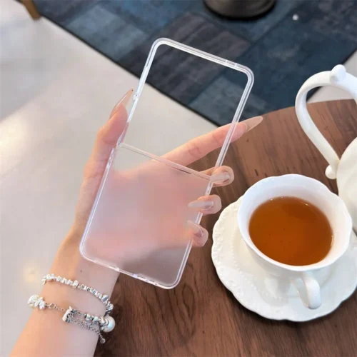 Coque Ultra Fine Givrée – Samsung Galaxy Z Flip8